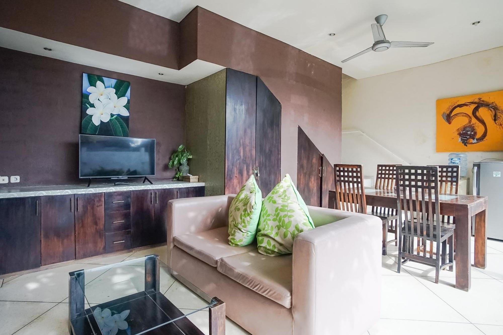 Queen Rose Villa & Spa جيمباران المظهر الخارجي الصورة