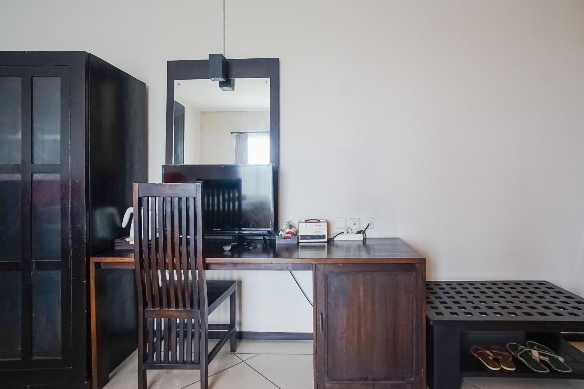 Queen Rose Villa & Spa جيمباران المظهر الخارجي الصورة