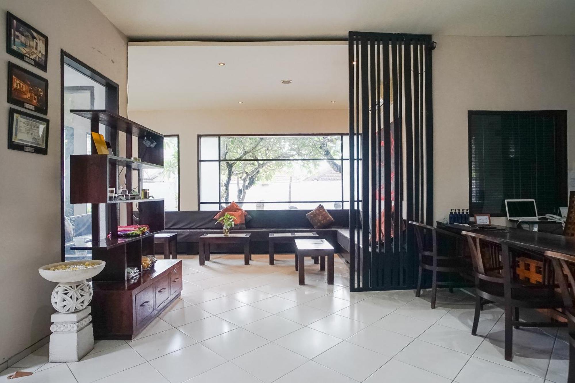 Queen Rose Villa & Spa جيمباران المظهر الخارجي الصورة